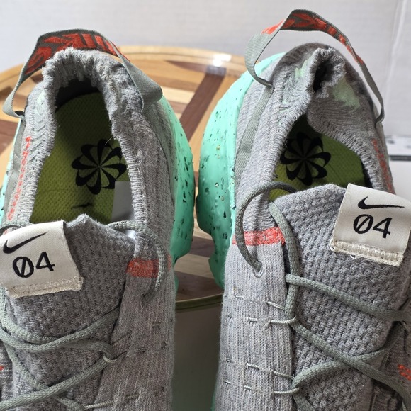 Nike Space Hippie 04 Green Glow Stucco Gray Men\'s 12 running shoes main image 13